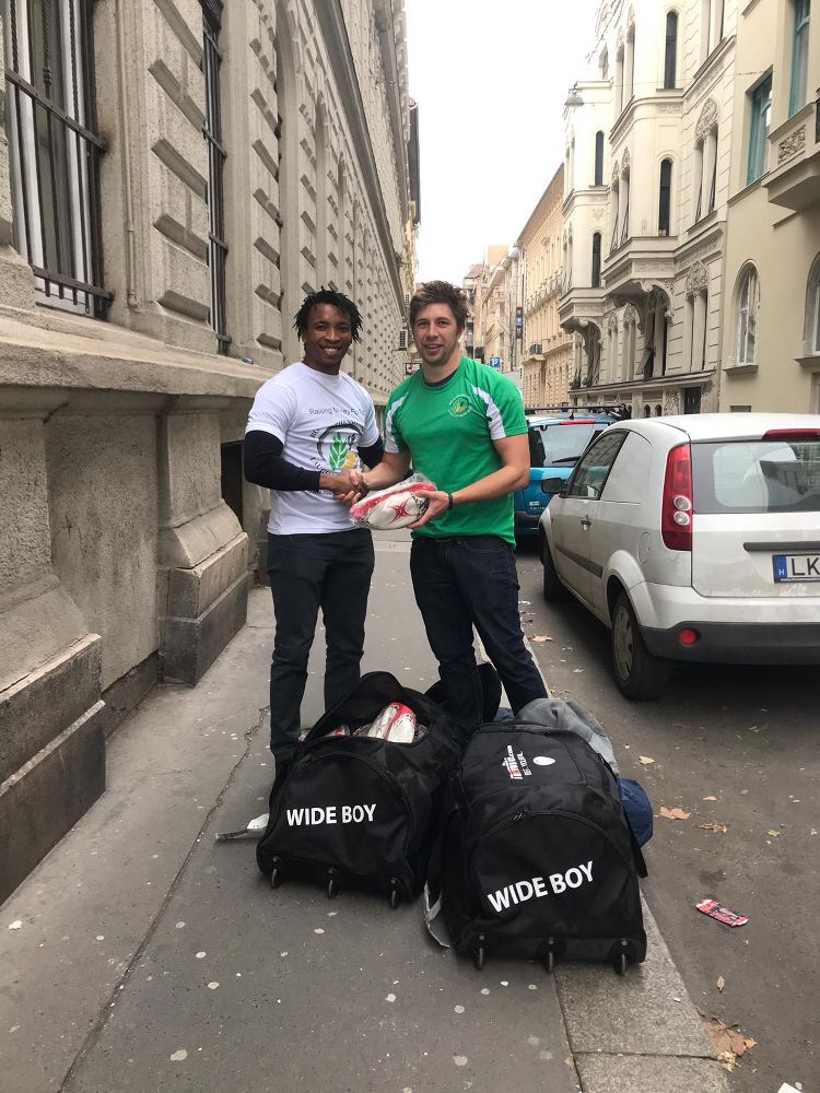 Zwe Zane coaching Rugby in Hungary